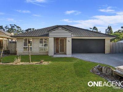16 Eungella Terrace, Forest Lake
