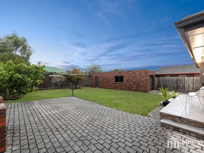 3 Griffiths Court, Dandenong North