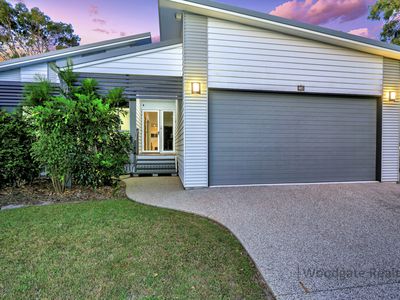 10 PAPERBARK COURT, Woodgate