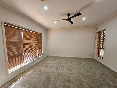 1 Abbotswood Drive, Hoppers Crossing