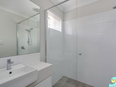 4 / 6 Merion Court, Yanchep