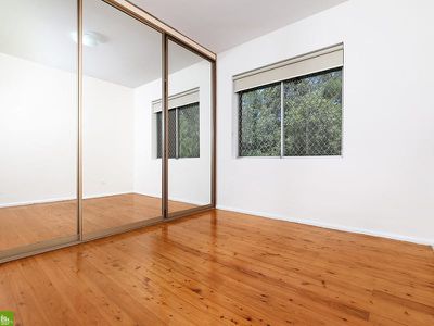 2 / 11 Reserve Street, West Wollongong