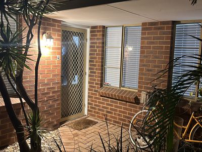 4/77 Hubert Street, East Victoria Park