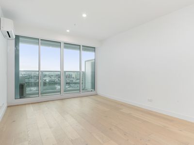 M1204 / 188 Macaulay Road, North Melbourne