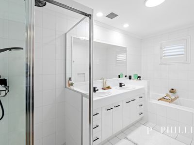 4907 Berkshire Crescent, Sanctuary Cove