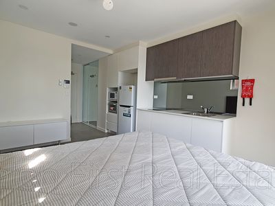 G01 / 94-96 Croydon Street, Lakemba