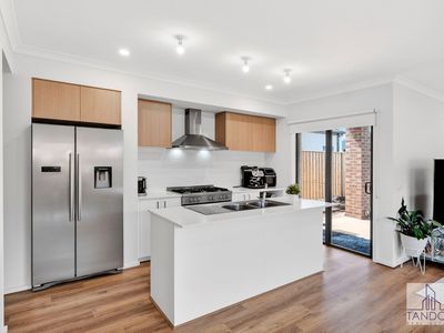 46 Clay Crescent, Rockbank