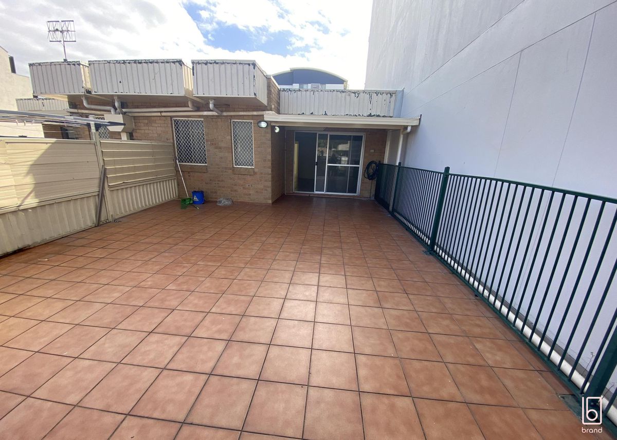 4 / 31-33 Coral Street, The Entrance