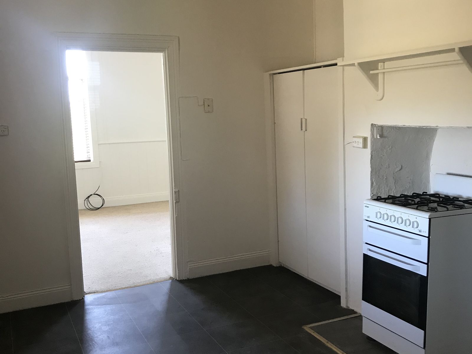 195 Mortlake Road, Warrnambool John Ryan Real Estate