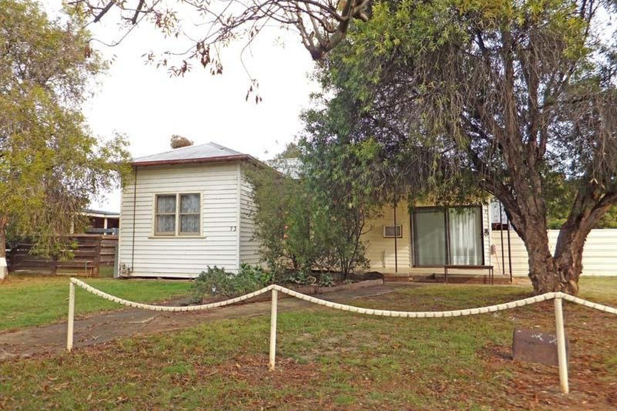 73 Railway Avenue, Stanhope