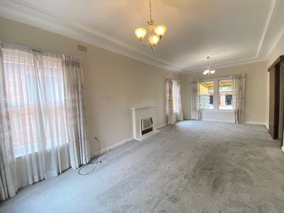 10 Booragul Street, Beverly Hills