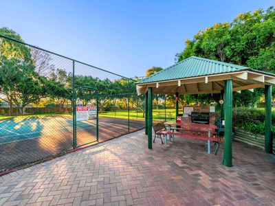 54/100 Meadowlands Road, Carina