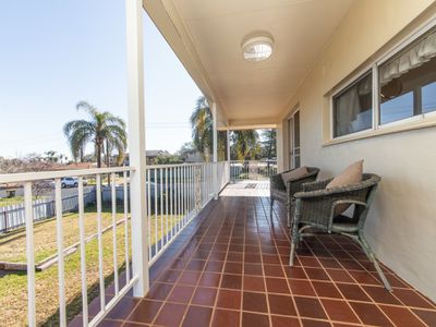 37 Coral Crescent, Dubbo
