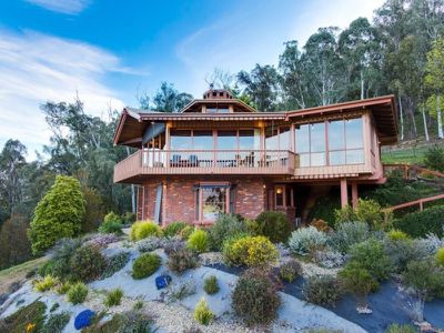 25 Buckland Street , Tawonga South