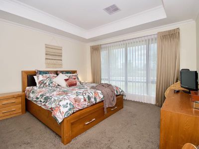 2 Whinhill Loop , Baldivis