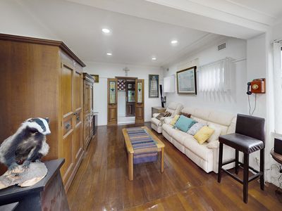 70 Amos Street, Westmead