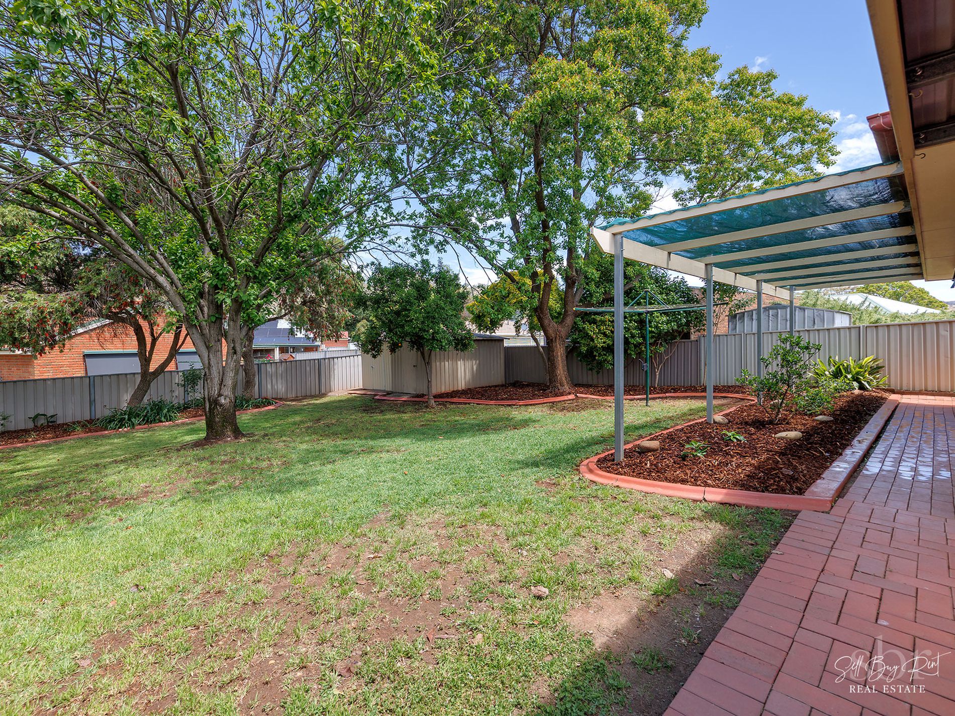 28 AZURE DRIVE, Wodonga