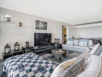 1603 / 96 Bow River Crescent, Burswood