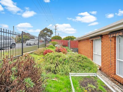 1/171 Peel Street West, Summerhill