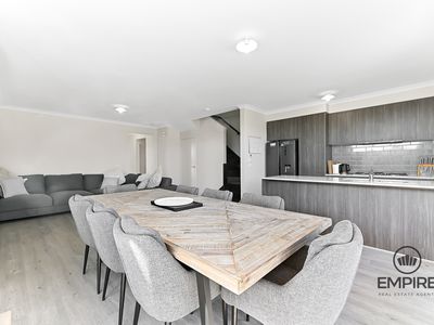 4 Bellavita Ave, Clyde