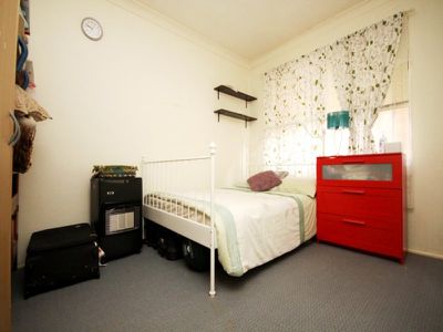 2 / 94 Sproule Street, Lakemba