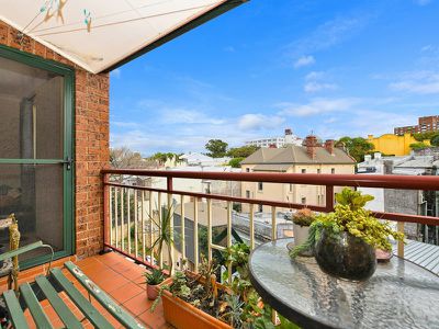 30 / 9 Nickson Street, Surry Hills
