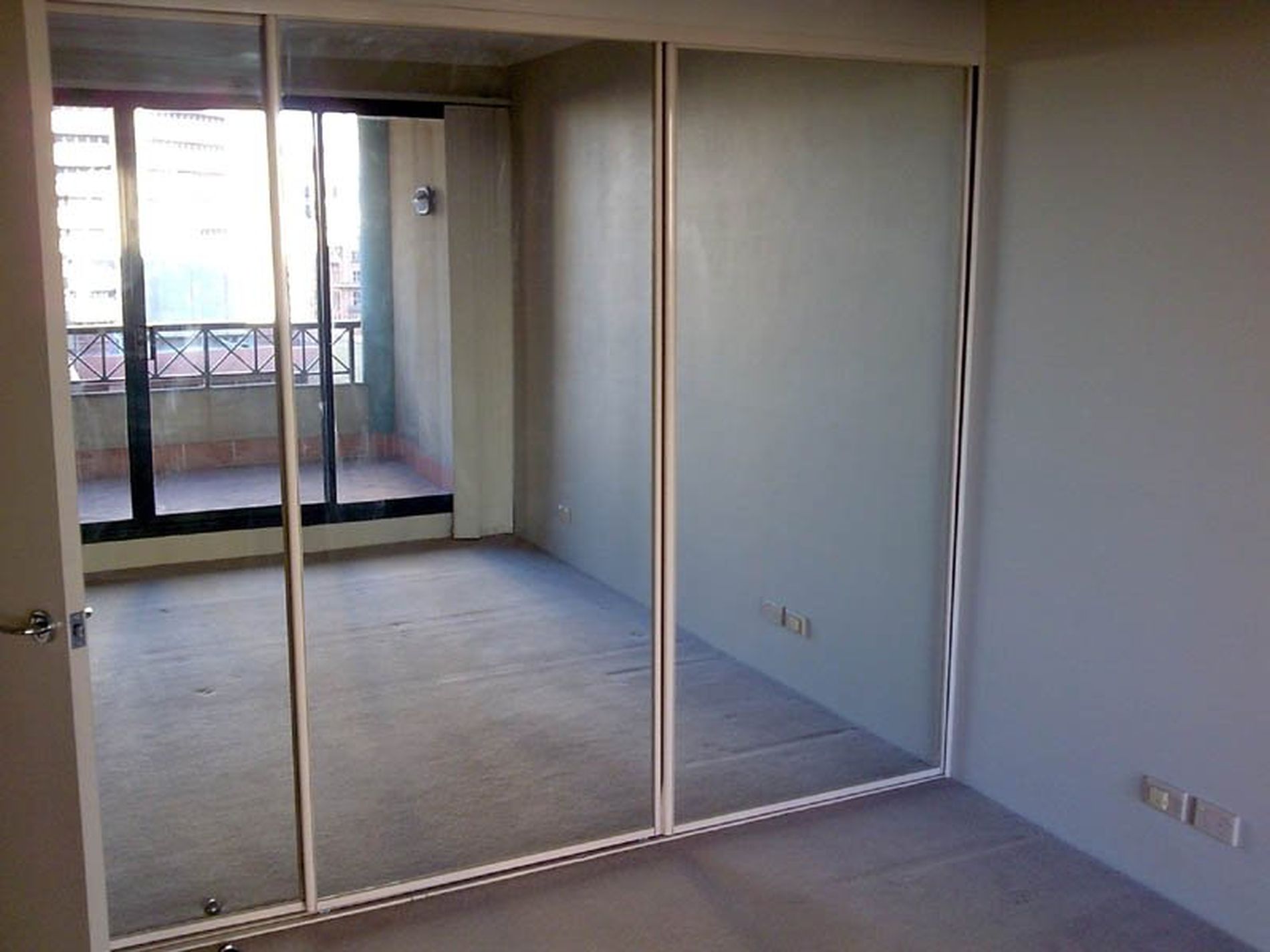 2202 / 1 Hosking Place, Sydney