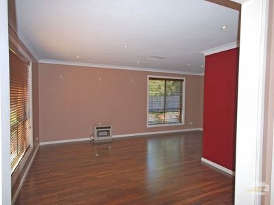 9 Wise Close, Dubbo