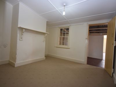 4 Mitchell Street, Dubbo