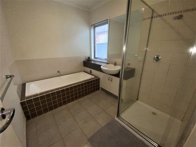 6 Secret Garden Way, Tarneit