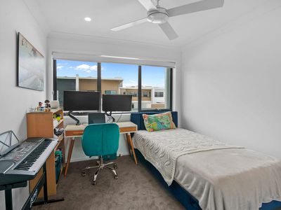 1002 / 154 Musgrave Avenue, Southport