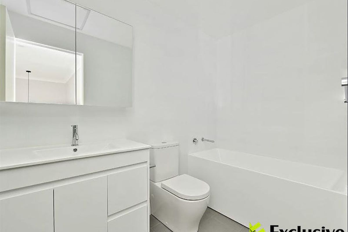2 / 55 Gipps Street, Concord