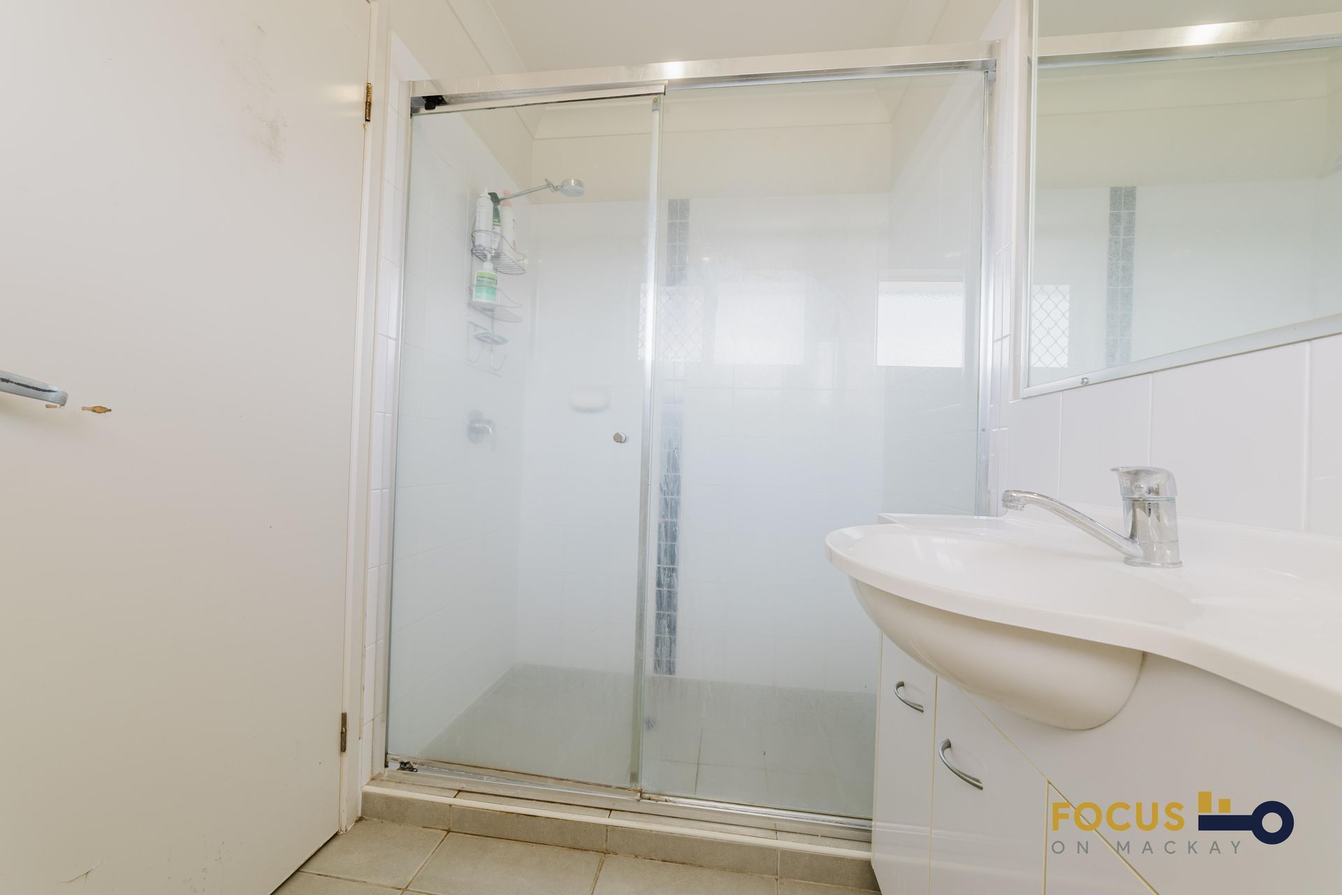 8 Leonie Court, Armstrong Beach