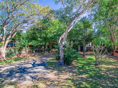 46 PULGUL STREET, Urangan