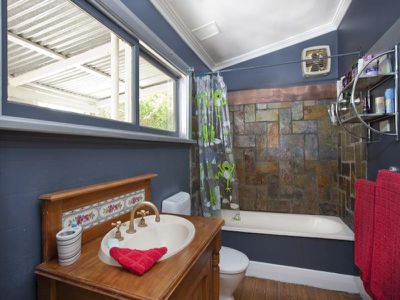106 Thistle Street, Bendigo