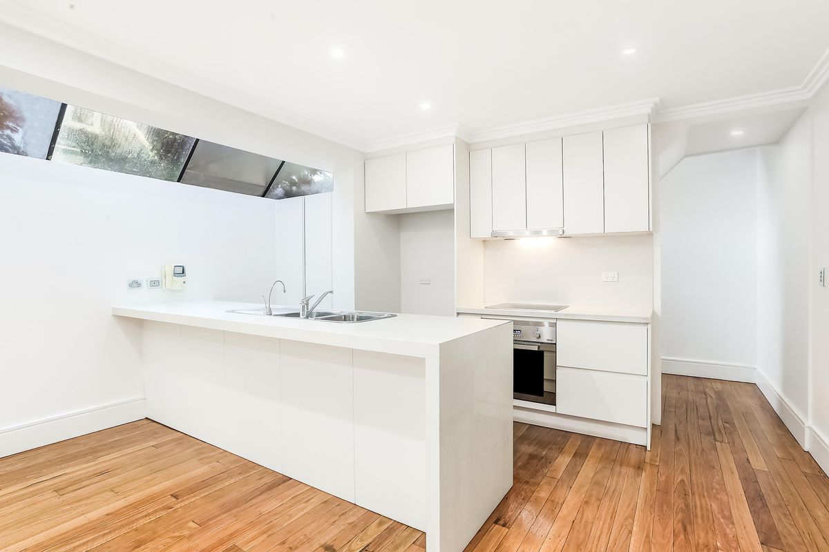 Flat / 1 Ebley Street, Bondi Junction