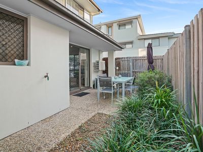 64 / 26 Yaun Street, Coomera