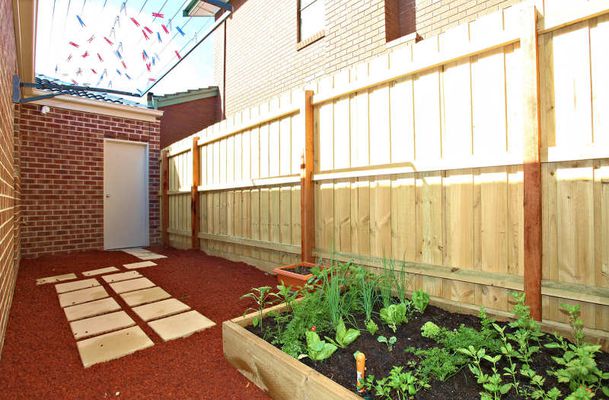 43 Southern Crescent, Craigieburn