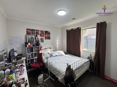 43 Ponsford Drive, Point Cook