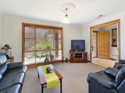 38 Campbell Rd, Tamworth