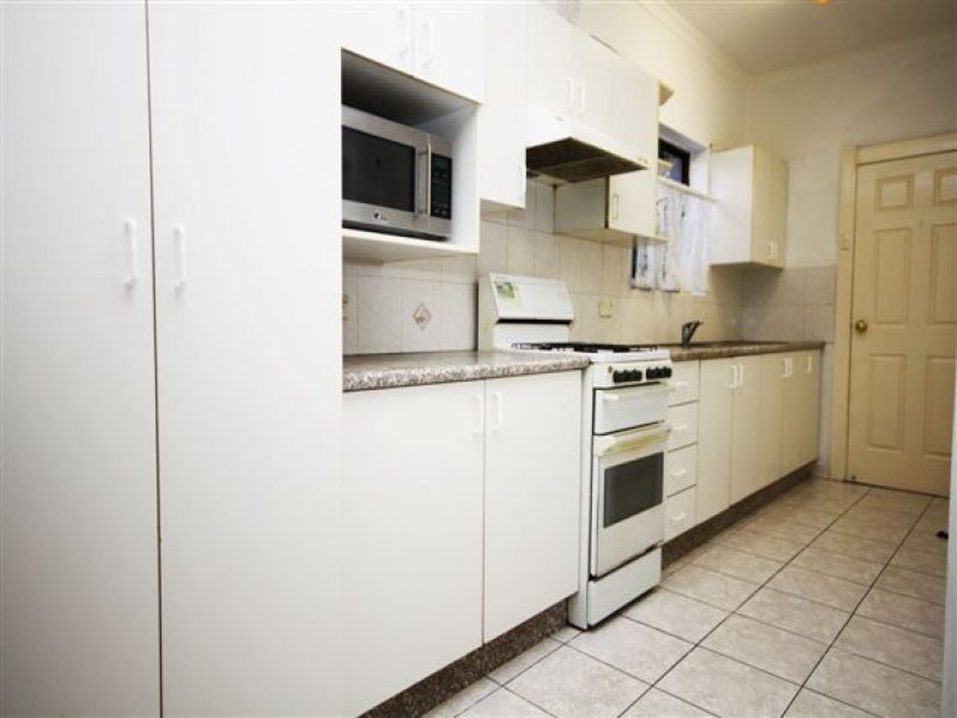 39 Fairmount Street, Lakemba