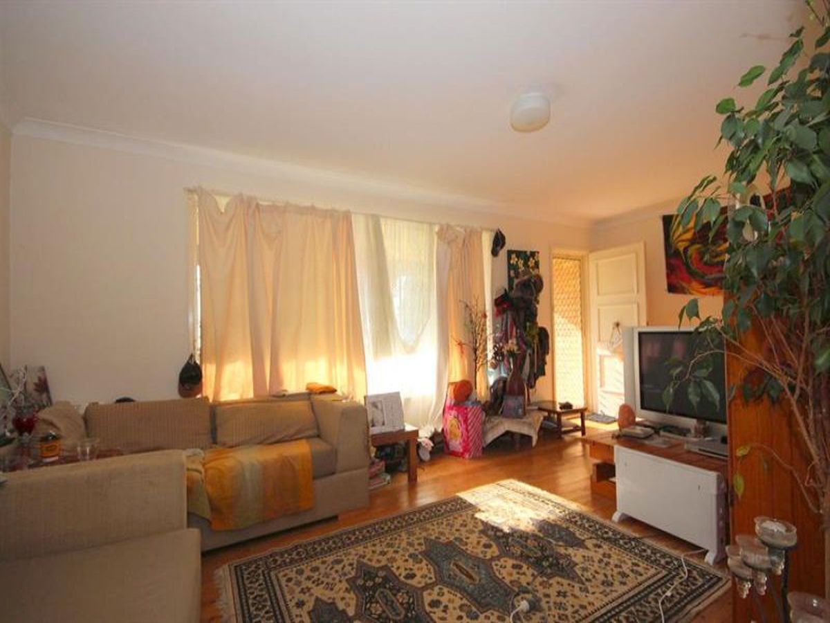 63 Cook Pde, Lemon Tree Passage, Lemon Tree Passage - Thumbnail 3