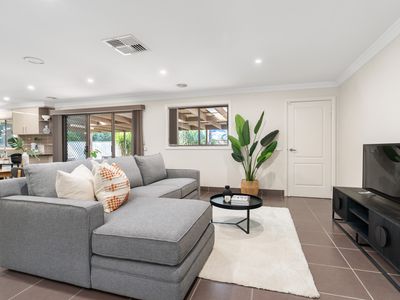 12 WINNELL COURT, Thurgoona