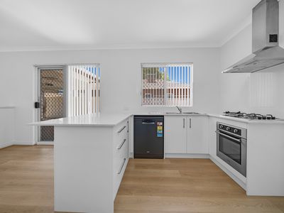 8 / 27-29 Mosaic Street East, Shelley