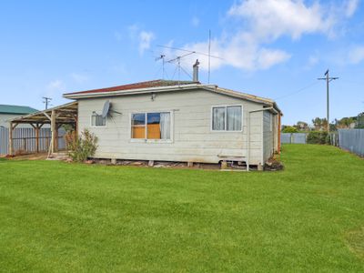 16 Leader Street, Riverton