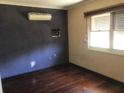 34 Blackdoune Way, Westminster