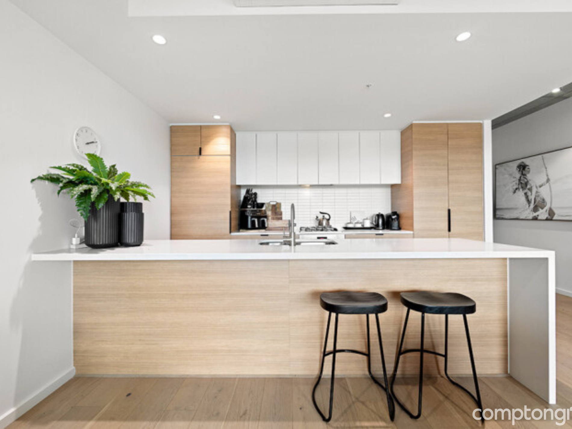 216 / 94 Buckley Street, Footscray