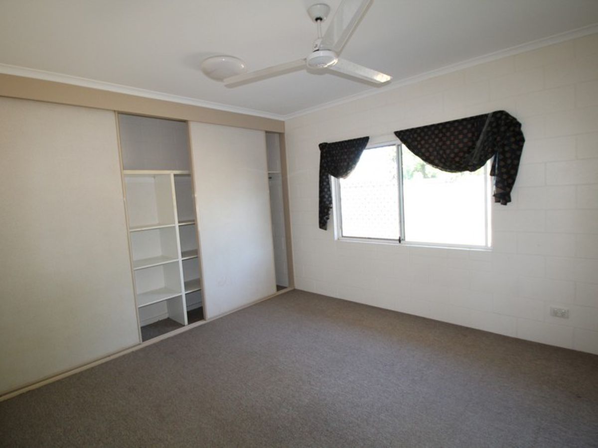 1 & 2 / 3 Paine Street, Atherton