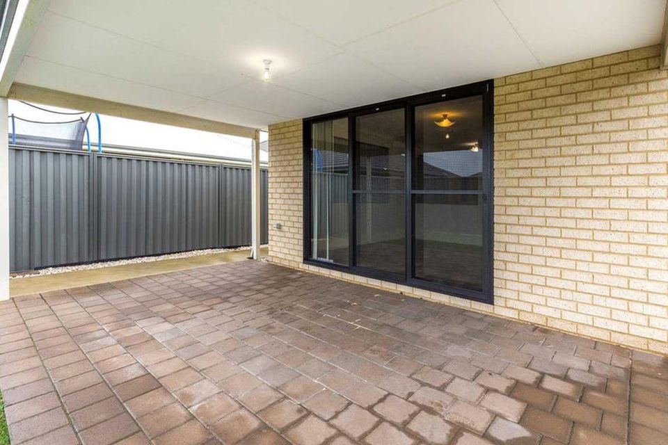 4 Rubens Circuit , Baldivis