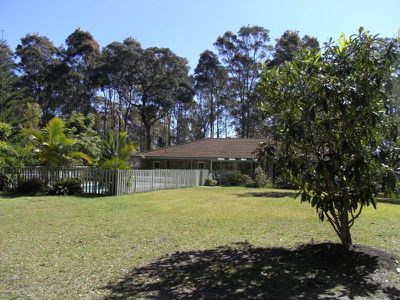 12 Streamside Street, Woollamia